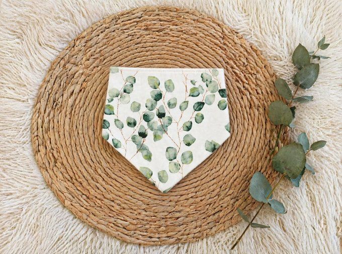 Bavoir bandana eucalyptus blanc